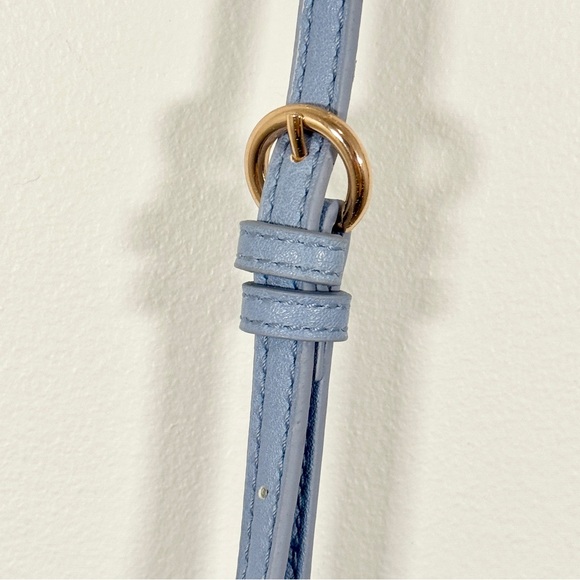 LC Lauren Conrad Heart-Shaped Light Powder Blue Crossbody Bag - Picture 5 of 13